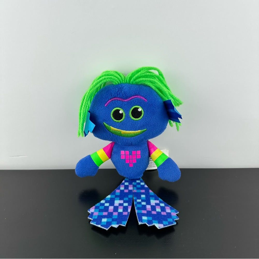 Dreamworks Trolls Plush Trollex World Tour Blue Soft Toy Pixel Green Hair 9”